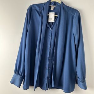 NWT H&M Button Up Blouse, Satiny Blue with Attached Neck Tie, Size 12